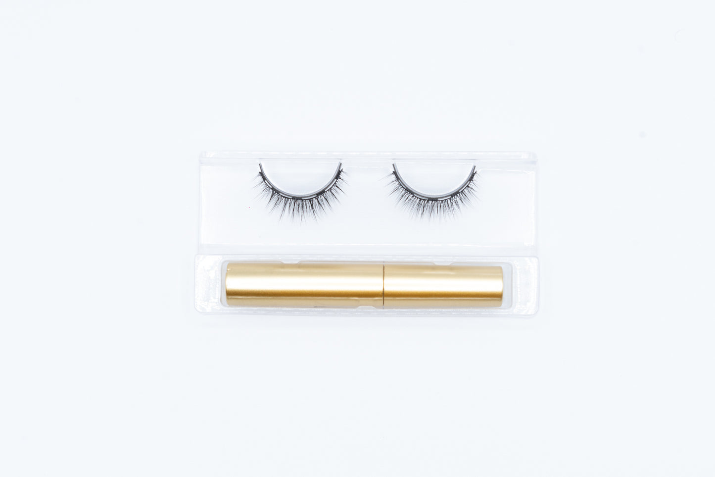 Nina (Magnetic Strip Lash)