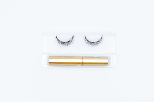 Nina (Magnetic Strip Lash)